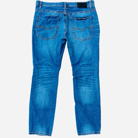 Guess Men Tapered Crop Distressed Jeans - Picture 3 of 4